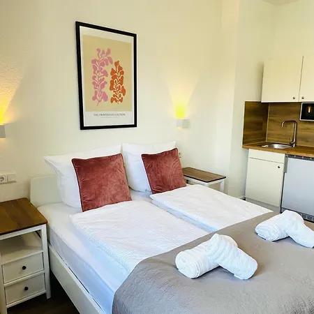 Zentral Gelegenes Und Stilvoll Moebliertes Apartment In Duisburg Nur 5 Minuten Vom Hbf Und City, Ideal Fuer Pendler Und Messebesucher Экстерьер фото