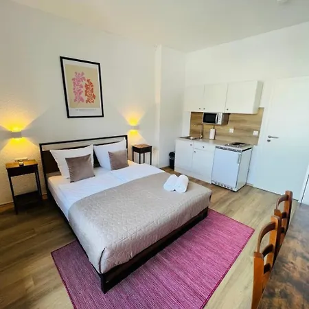 Zentral Gelegenes Und Stilvoll Moebliertes Apartment In Duisburg Nur 5 Minuten Vom Hbf Und City, Ideal Fuer Pendler Und Messebesucher Экстерьер фото