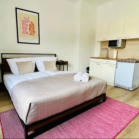 Zentral Gelegenes Und Stilvoll Moebliertes Apartment In Duisburg Nur 5 Minuten Vom Hbf Und City, Ideal Fuer Pendler Und Messebesucher Экстерьер фото