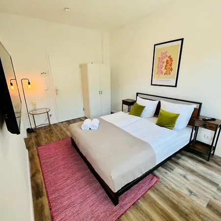 Zentral Gelegenes Und Stilvoll Moebliertes Apartment In Duisburg Nur 5 Minuten Vom Hbf Und City, Ideal Fuer Pendler Und Messebesucher Экстерьер фото