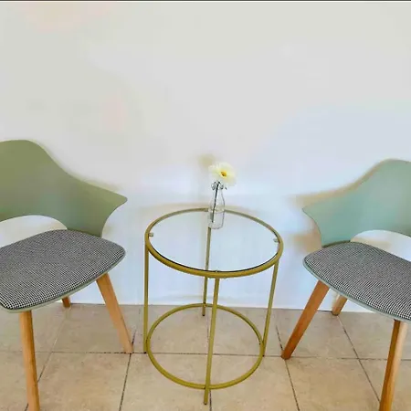 Zentral Gelegenes Und Stilvoll Moebliertes Apartment In Duisburg Nur 5 Minuten Vom Hbf Und City, Ideal Fuer Pendler Und Messebesucher Экстерьер фото