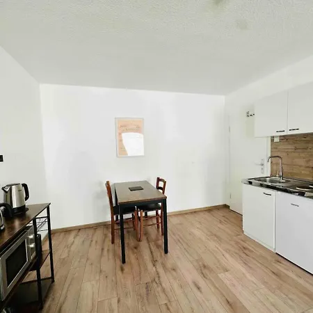 Zentral Gelegenes Und Stilvoll Moebliertes Apartment In Duisburg Nur 5 Minuten Vom Hbf Und City, Ideal Fuer Pendler Und Messebesucher Экстерьер фото